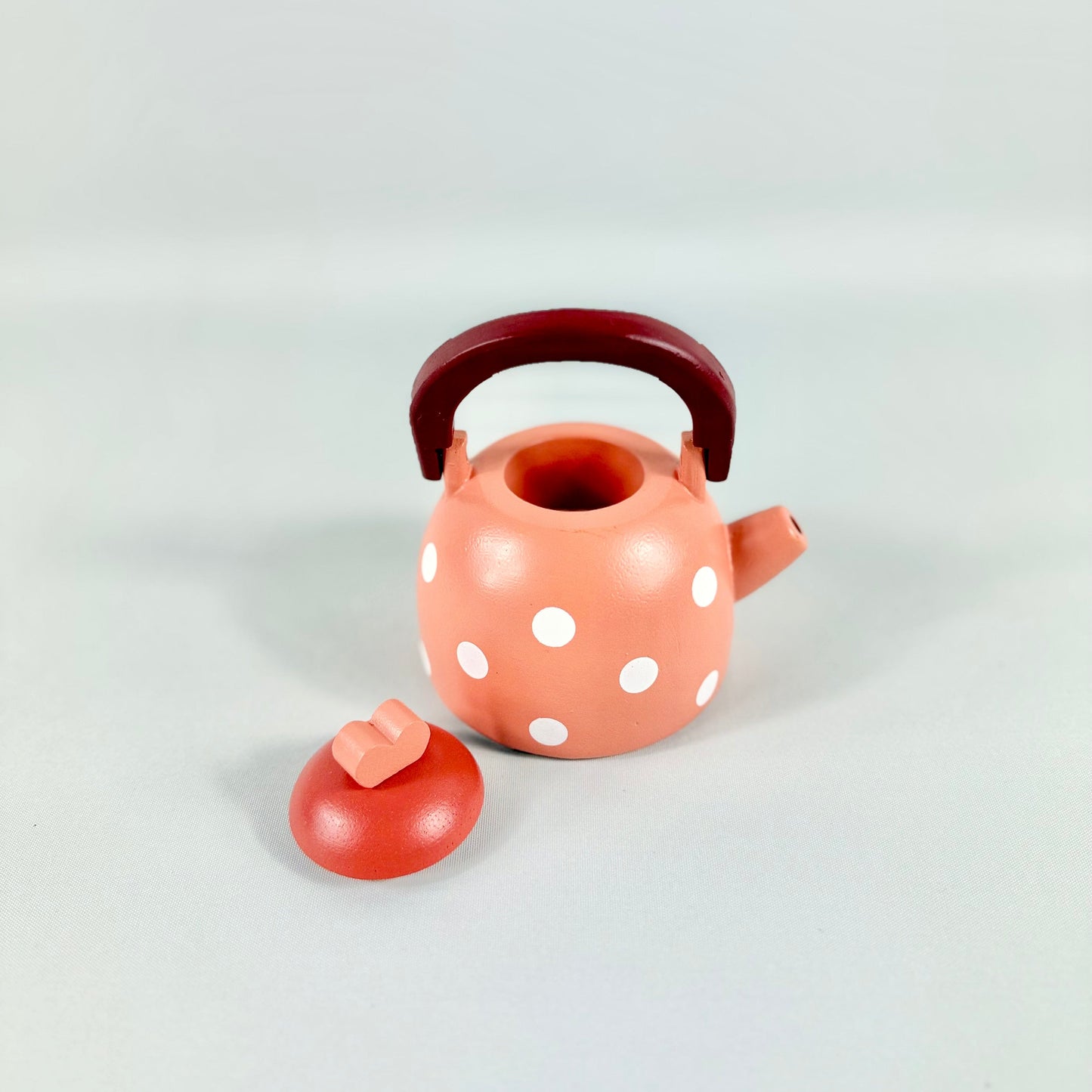 Wooden Dotty Kettle
