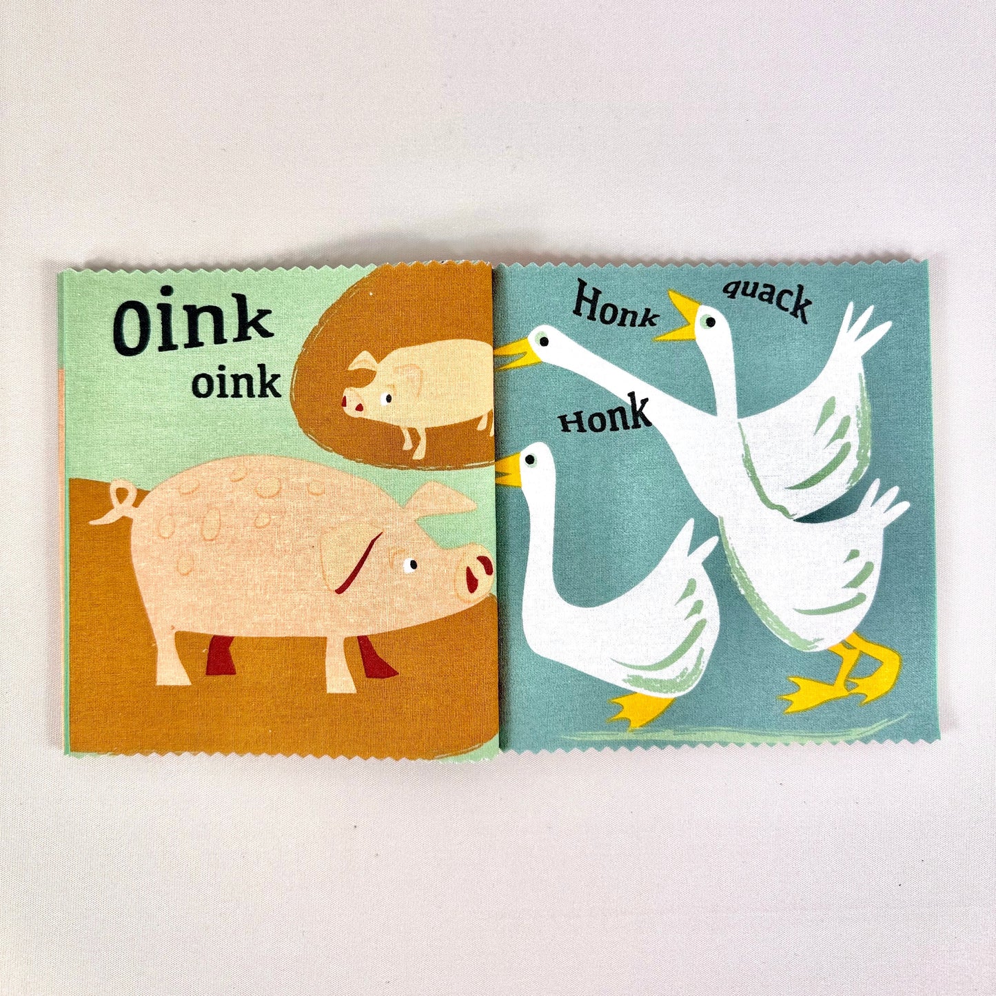 The Noisy Farmyard Rag Book