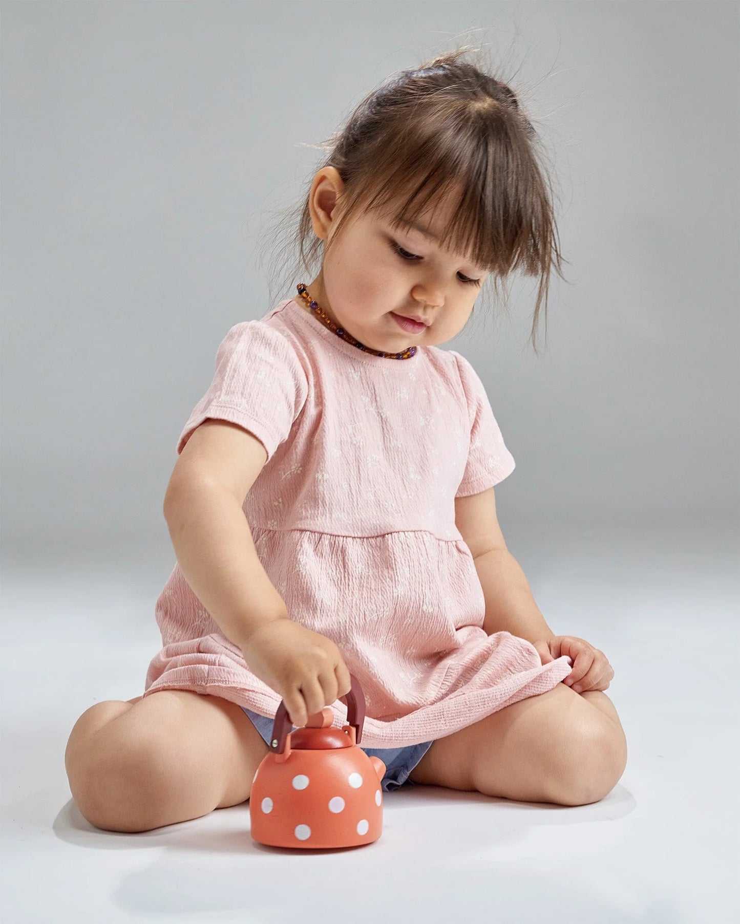 Wooden Dotty Kettle