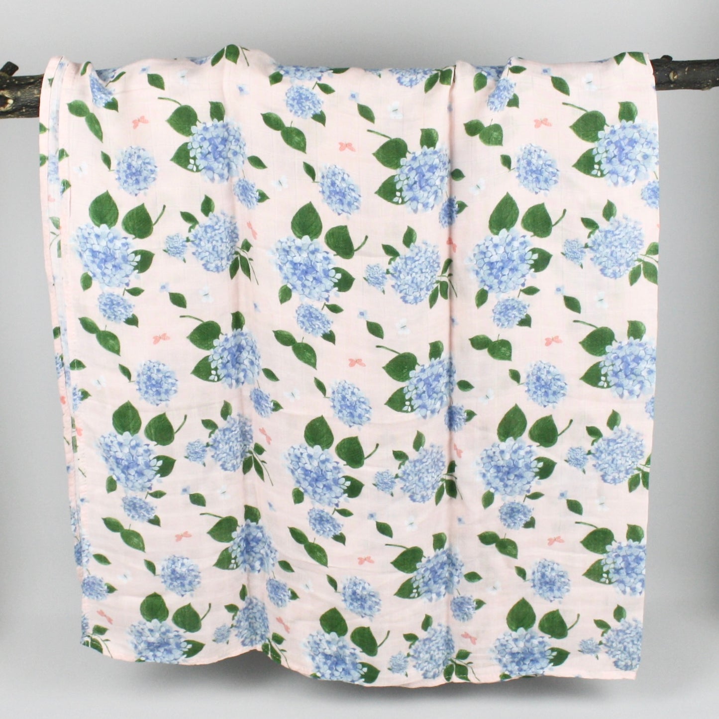 Hydrangea Bamboo Swaddle